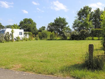 Electric grass pitch