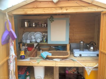 Kitchen shed