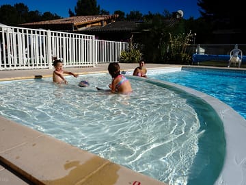 Paddling pool
