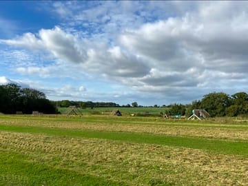 Large adults-only pitches with plenty of space