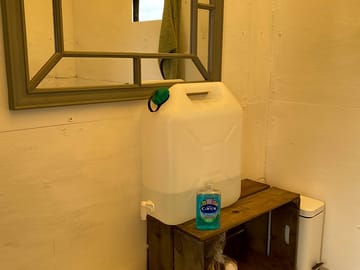 Washing facilities