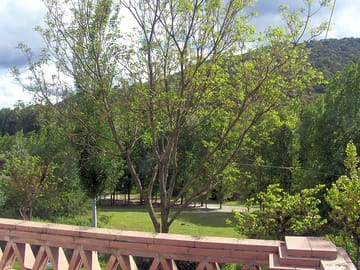 Views over the mountains and the river
