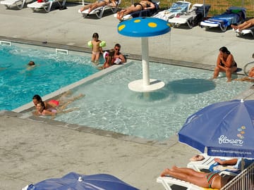 Water play area