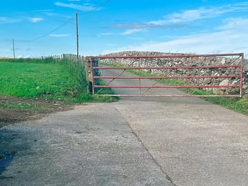 Path to the site
