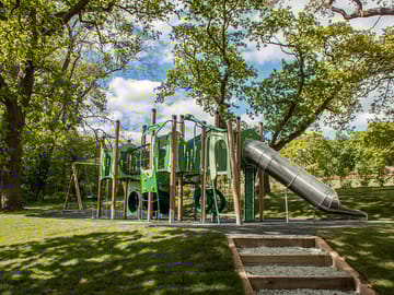 Slides and climbing frames
