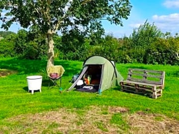 Tent pitch
