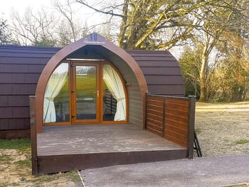 Pod exterior