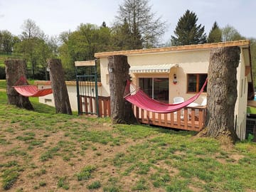 Lake view unit
