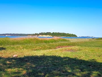 Stunning location overlooking poole harbour