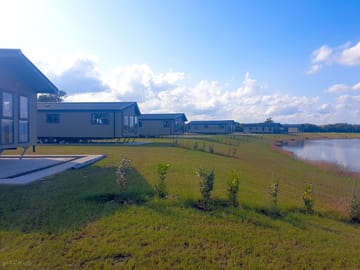 Lodges by the lake