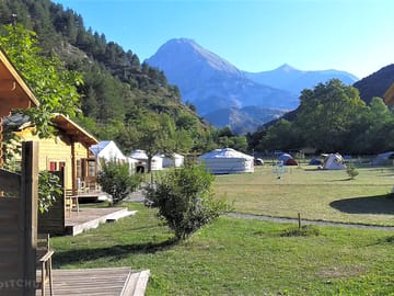 Spacious mountain pitches