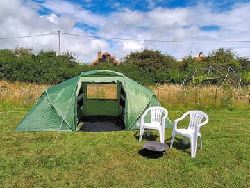 Tent pitch