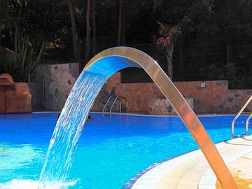 Outdoor swimming pool