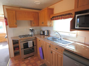 Fully-equipped spacious kitchen