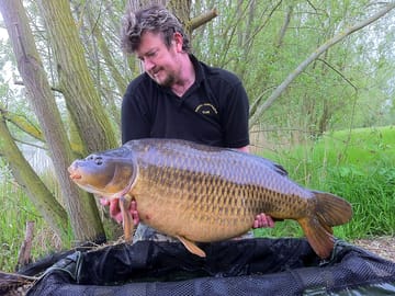 Carp fishing on site