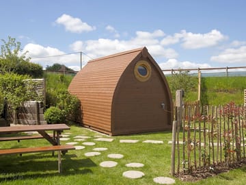 Butterfly pod