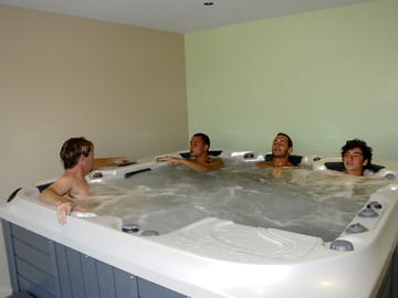 Jacuzzi