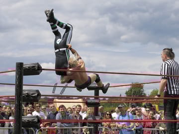 Live wrestling