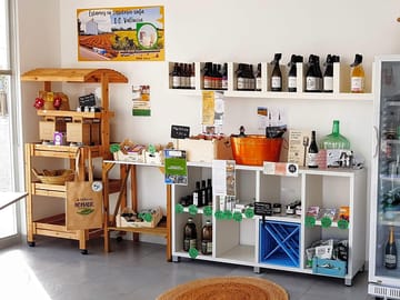 Local products, organic goodies and regional specialities