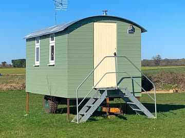 Hut exterior