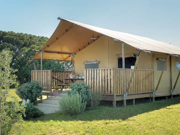 Exterior - manufacturer picture