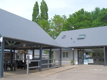 Accueil et abri