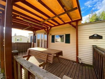 Static caravan exterior