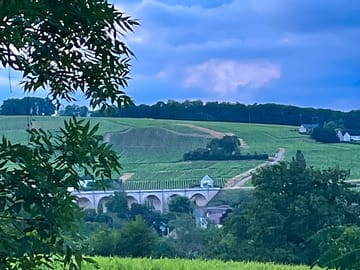 Nabij camping viaduc st satur