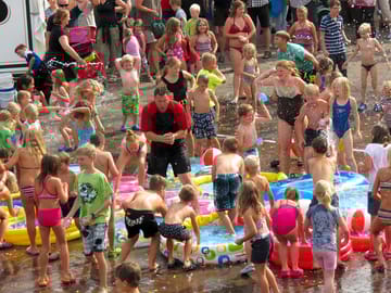 Entertainment activities for the entire family available on site