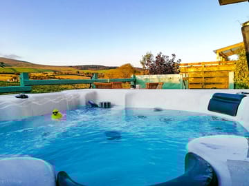 Hot tub