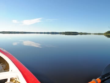Boating and sailing in the lake