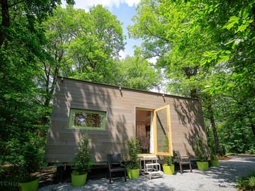 Tiny house exterior