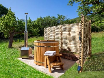 Private wood fired hot tub for 2