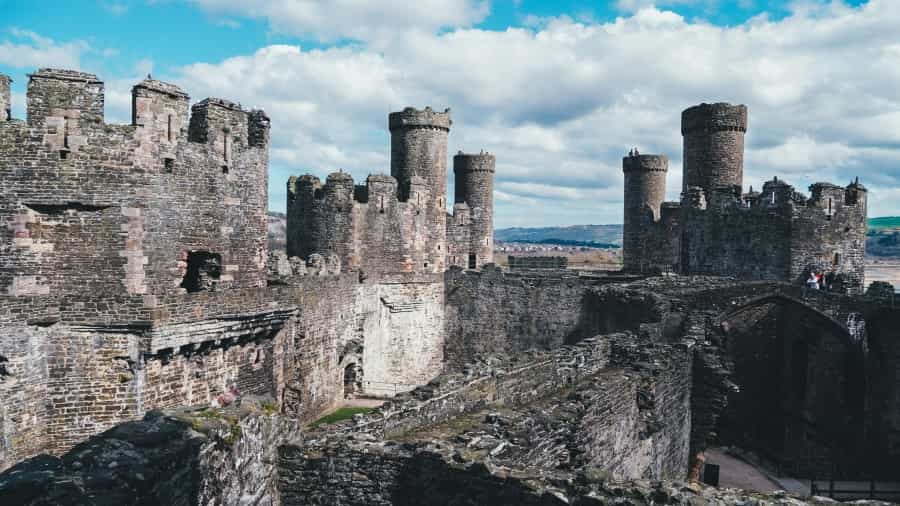 Conwy Castle, the start/end point of the Snowdonia Way (Jiamin Huang/Unsplash)