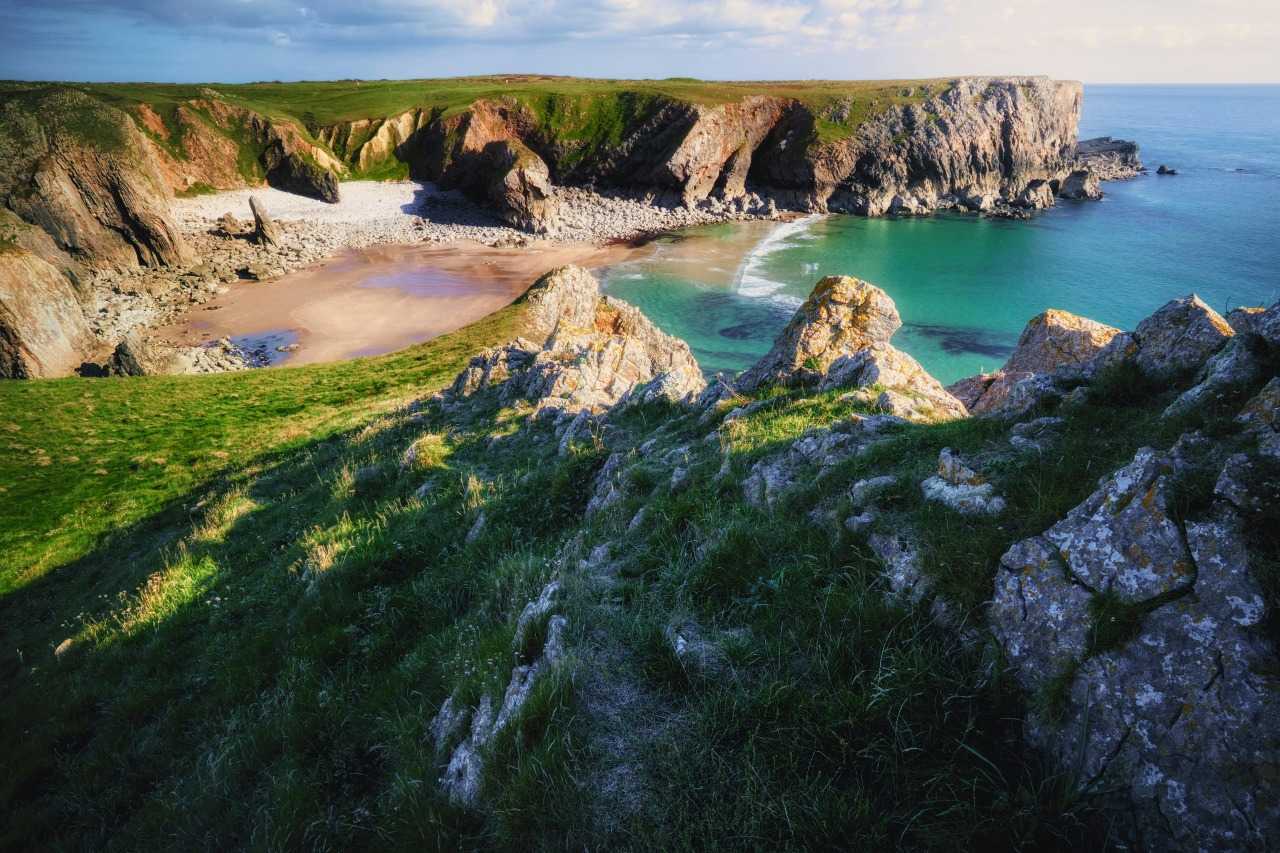 The spectacular scenery of Pembrokeshire Coast National Park (Ian Cylkowski/Unsplash)