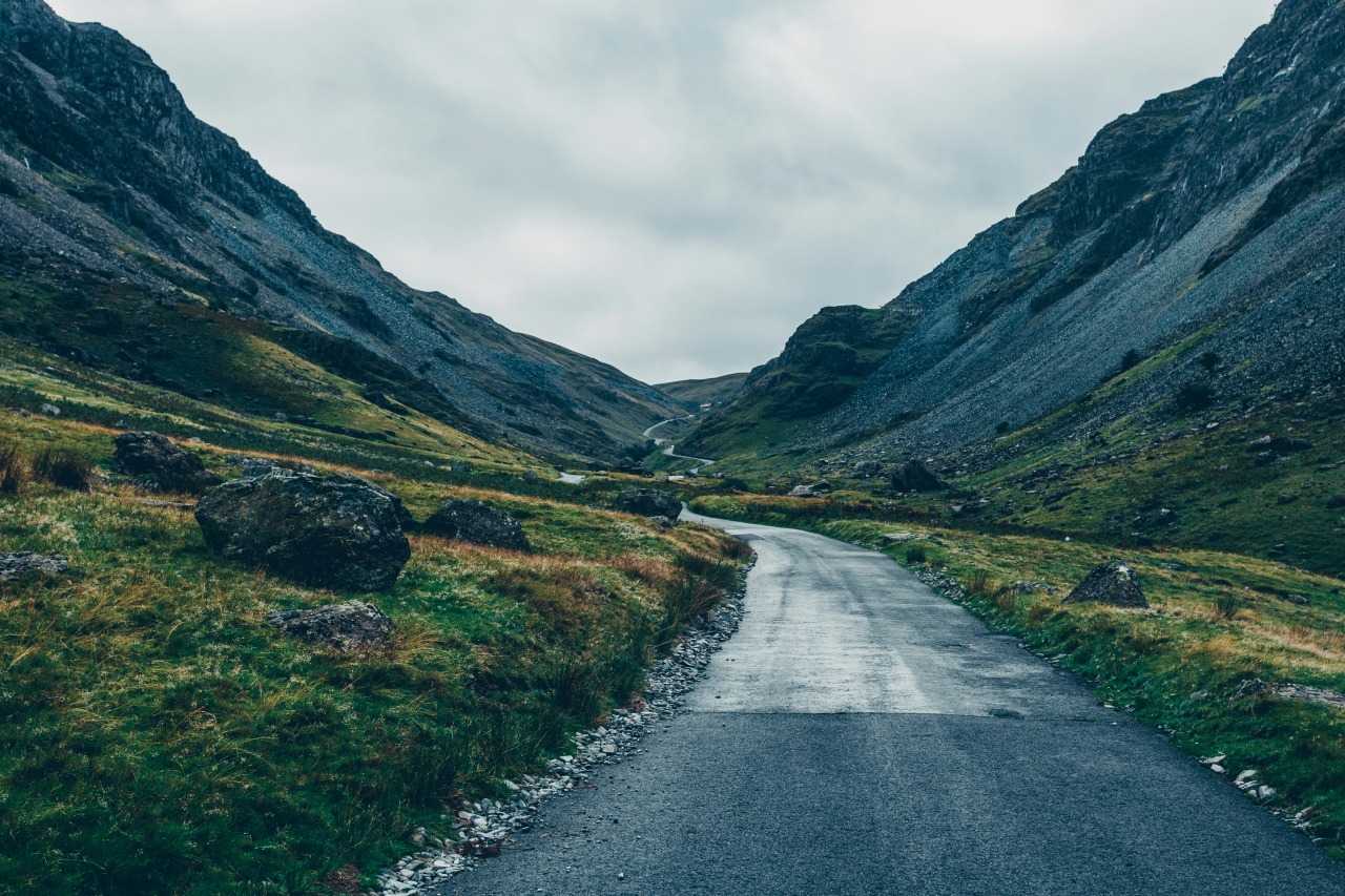 Honister Pass, Borrowdale Bash (Andy Holmes/Unsplash)